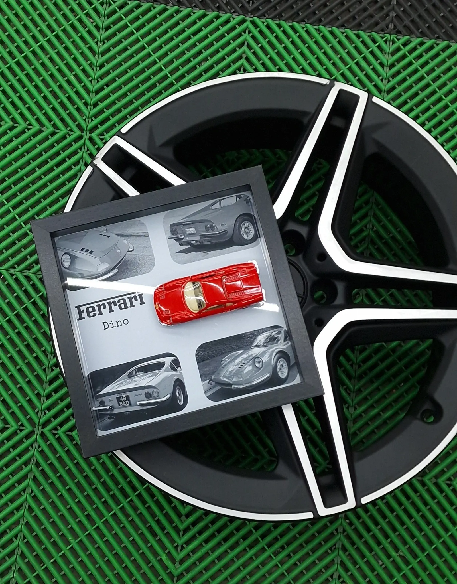 Cadou auto personalizat Echo-Auto — model 11