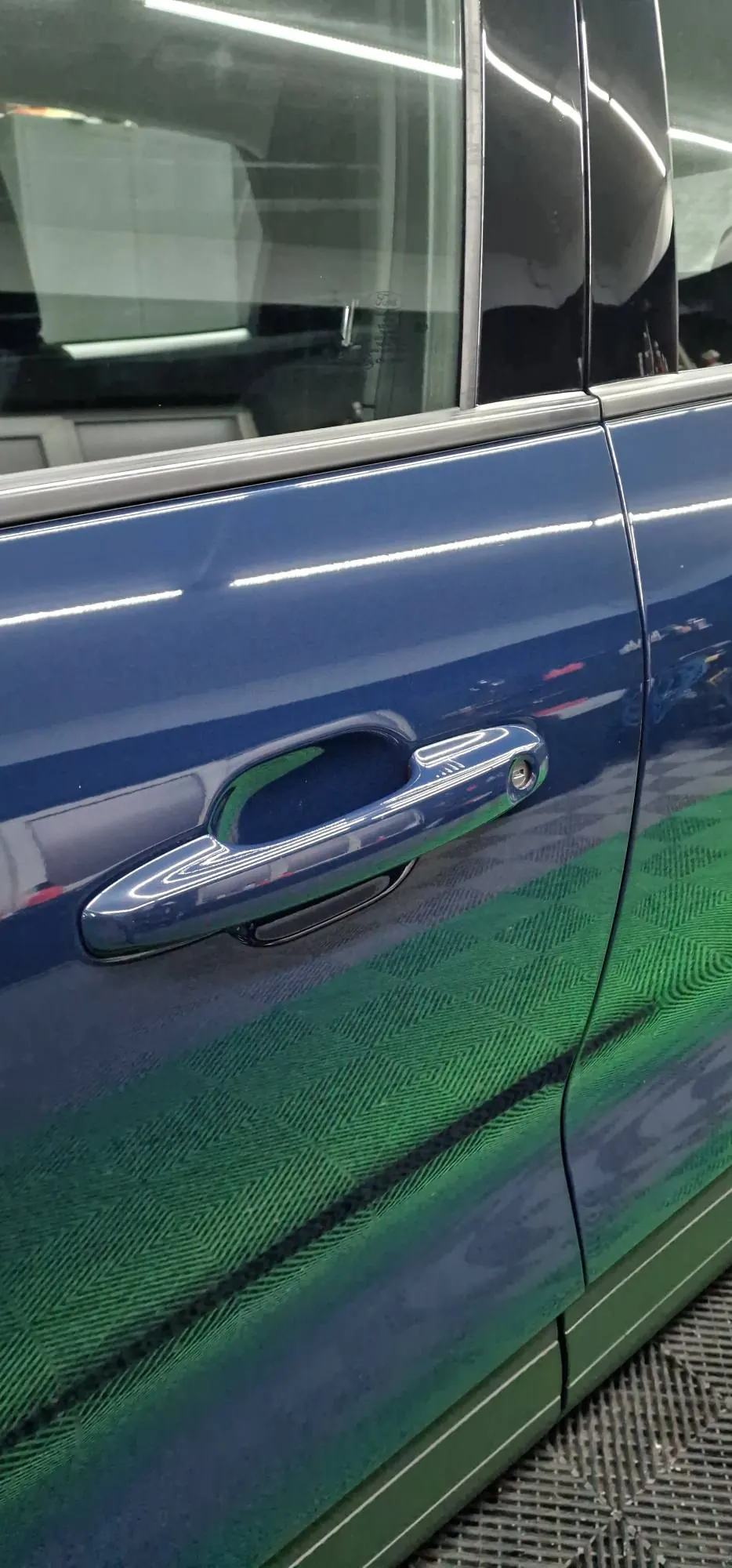 Detailing exterior Ford Kuga