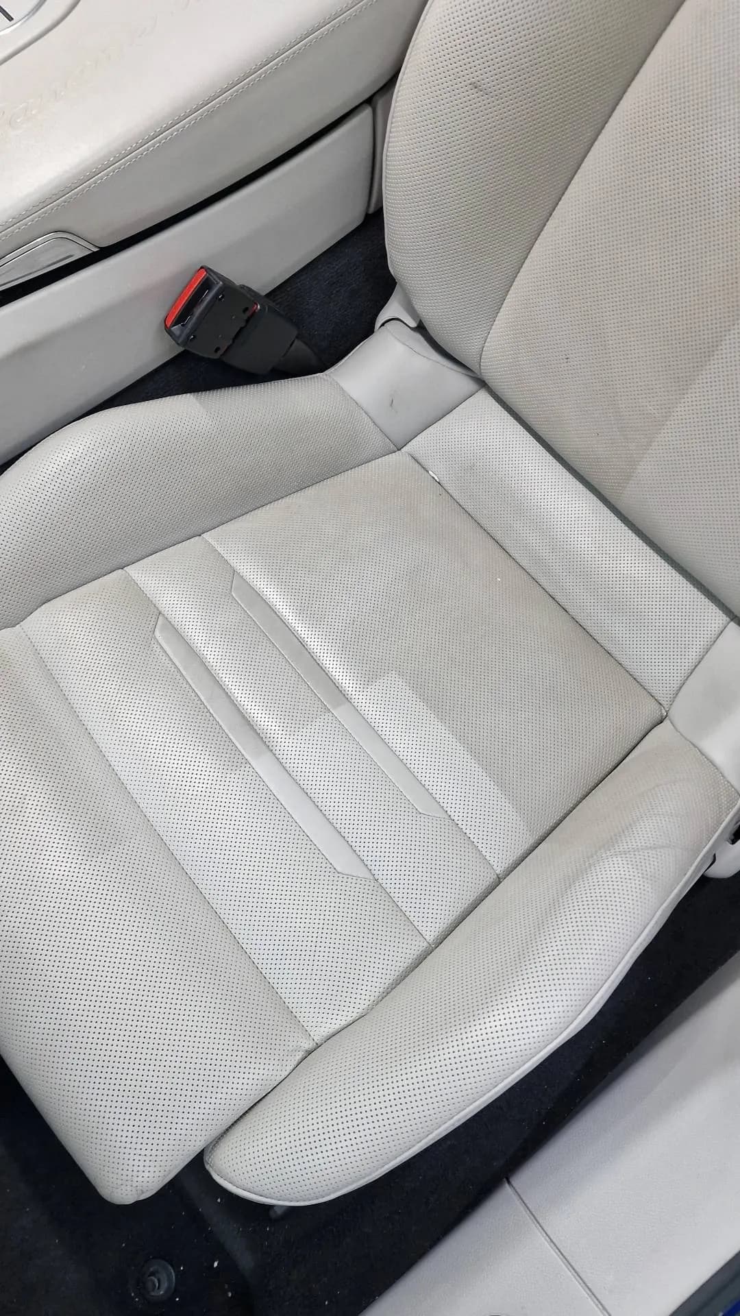 Detailing interior Porsche — bord